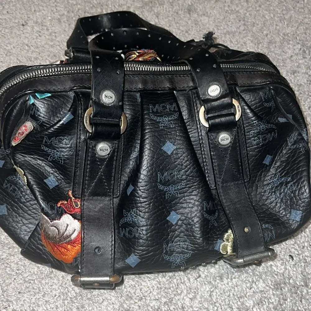 RARE FIND AUTHENTIC MCM